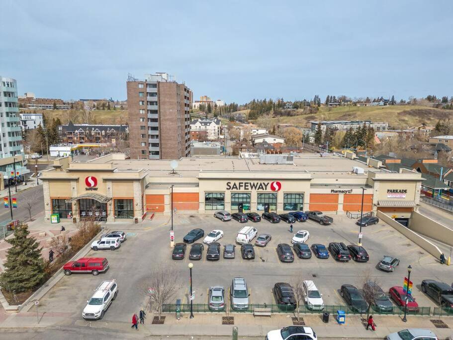 Chic 1Br Kensington Unit W/Parking Leilighet YYC Eksteriør bilde