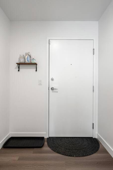 Chic 1Br Kensington Unit W/Parking Leilighet YYC Eksteriør bilde