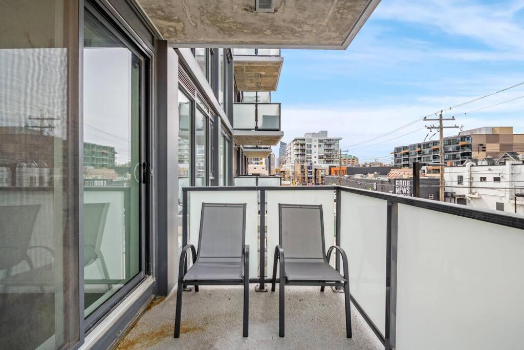 Chic 1Br Kensington Unit W/Parking Leilighet YYC Eksteriør bilde