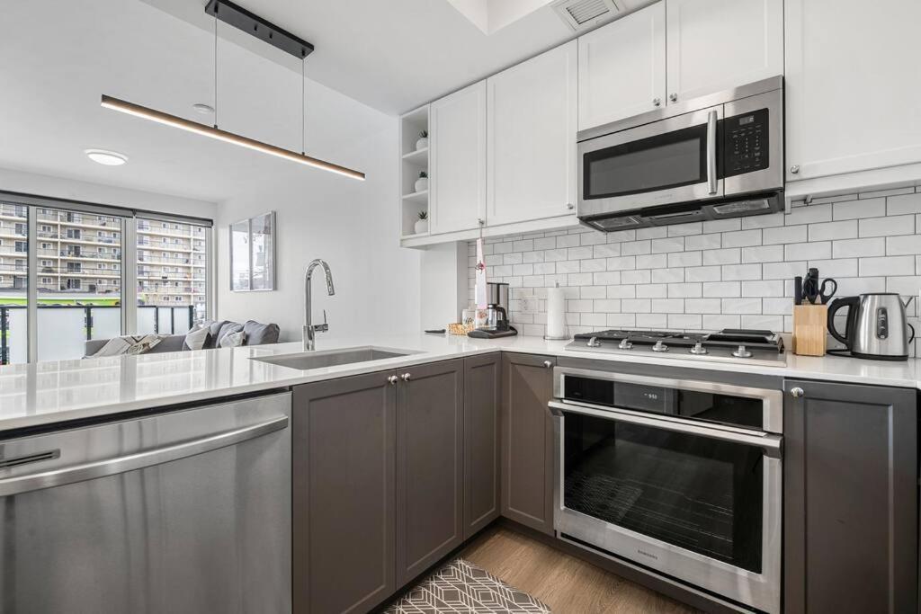 Chic 1Br Kensington Unit W/Parking Leilighet YYC Eksteriør bilde